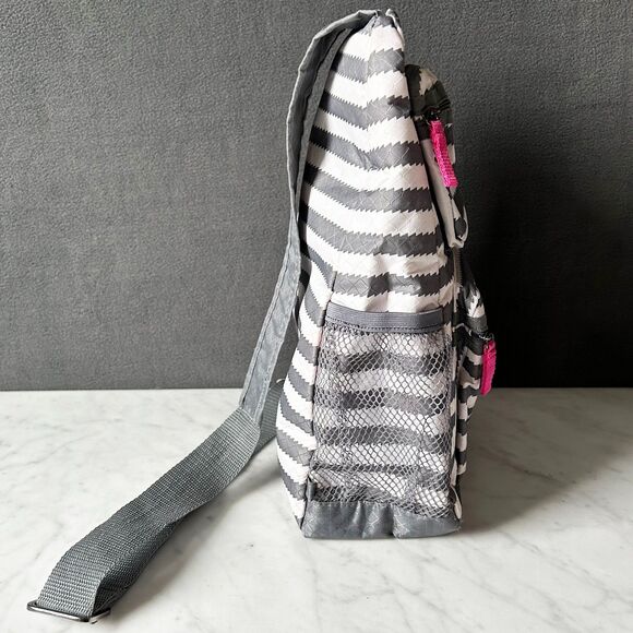 Thirty-One Sling Backpack Gray White Chevron Stripe Crossbody Bag Pink Accents - Picture 2 of 7